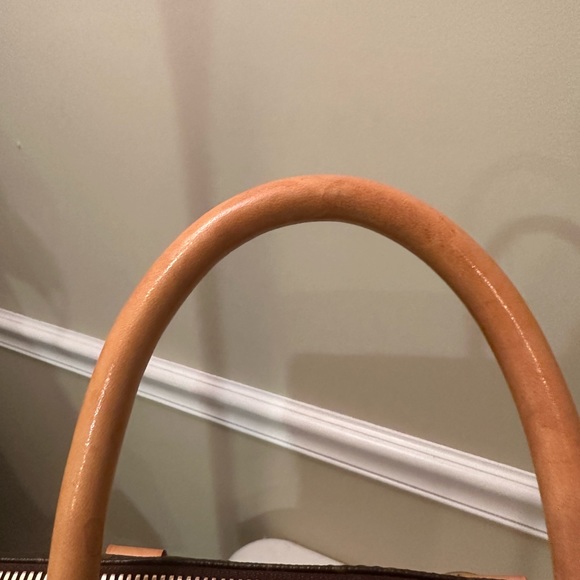 LOUIS VUITTON vintage Monogram Porte Documents Voyage Bag in EUC w/dust bag - Picture 10 of 12